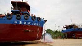 國內首艘LNG單燃料動力水泥罐裝船下水！